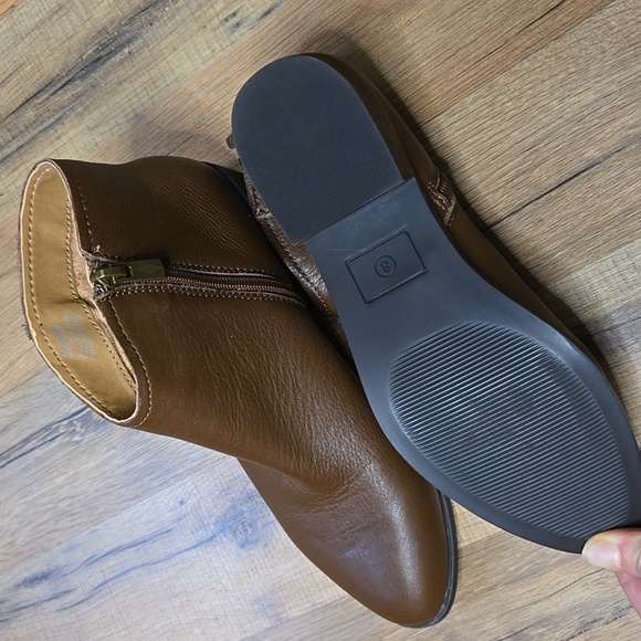 American Rag Jolene Leather Ankle Booties Size 8 - Picture 5 of 5